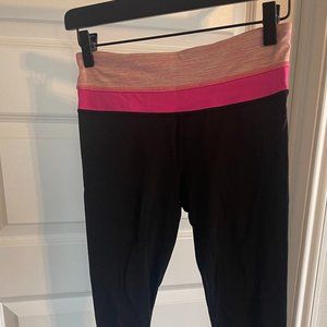 Lululemon Run: Inspire Crop Size: 4